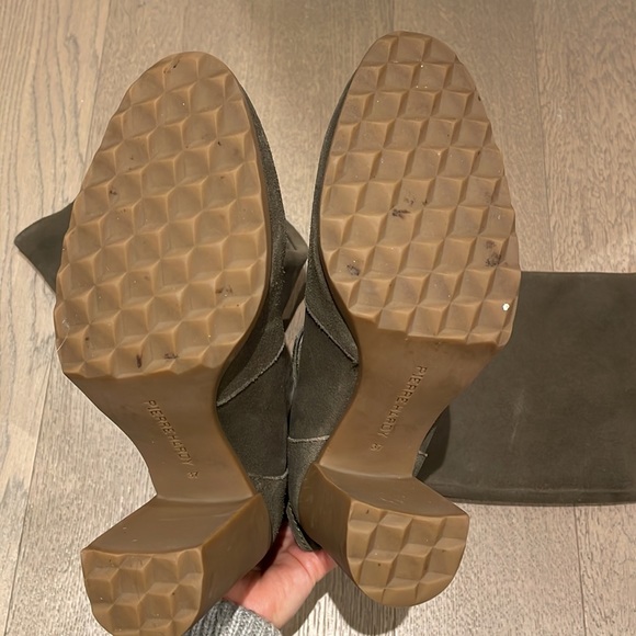 Pierre Hardy suede boots with rubber sole. Size 37 - Picture 4 of 5
